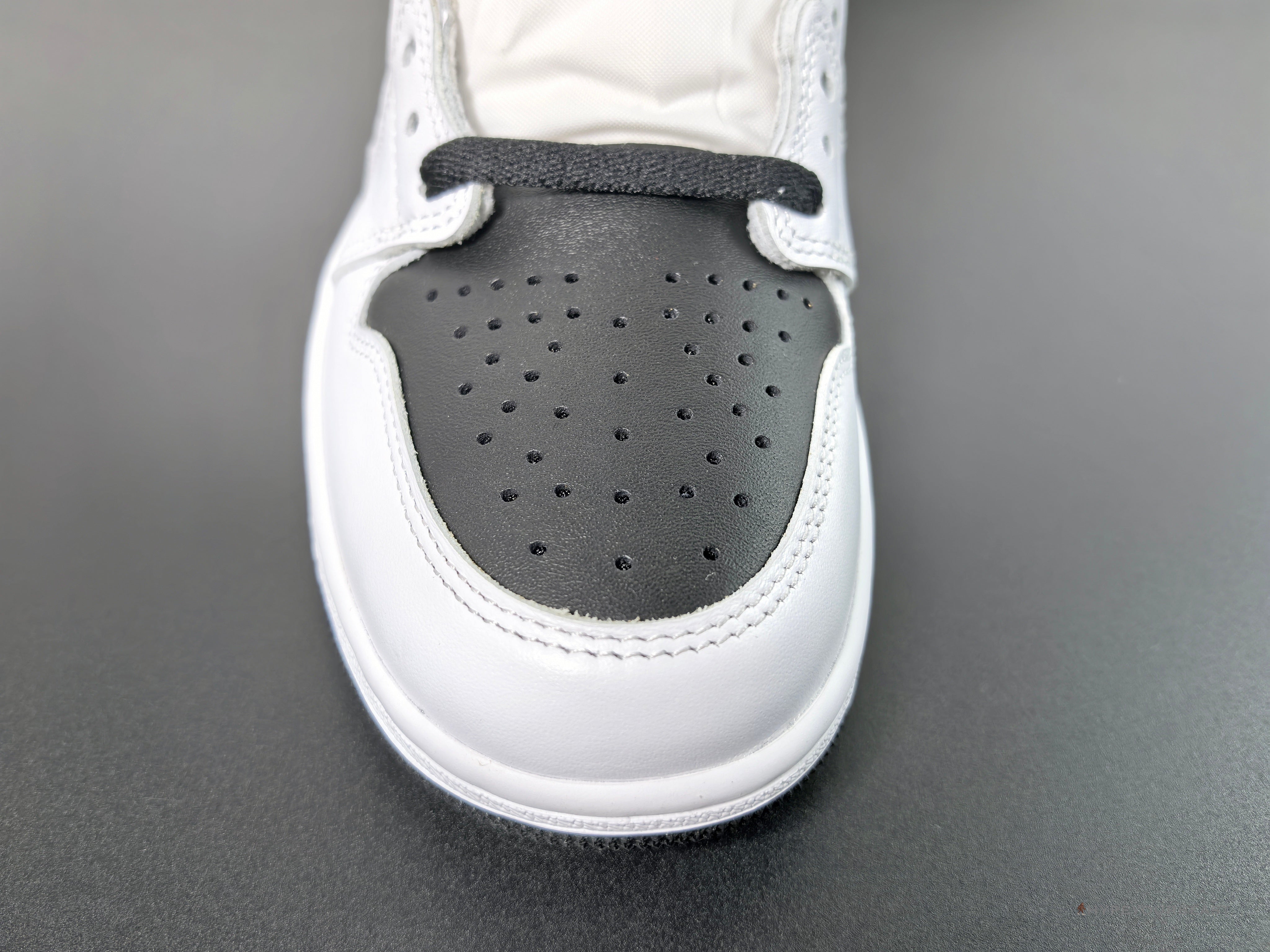 Jordam 1 Retro High OG 'Fragment X Union LA White Black'