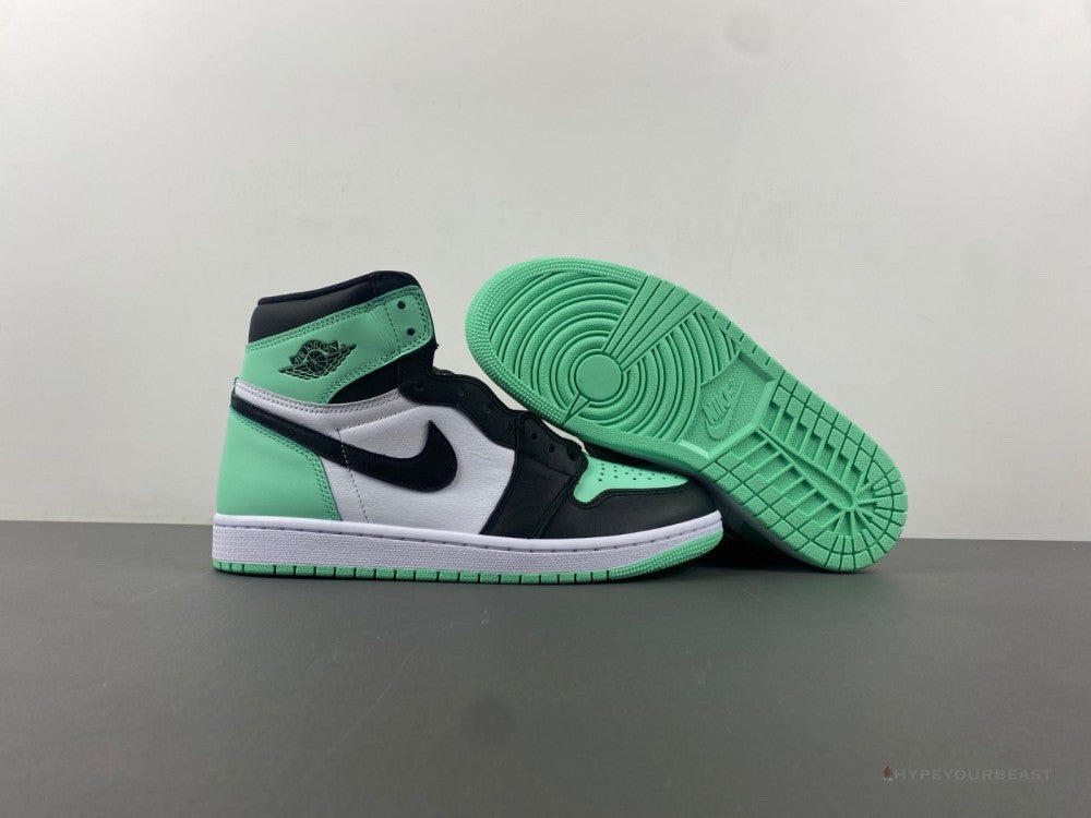 Air Jordan 1 High OG 'Green Glow'