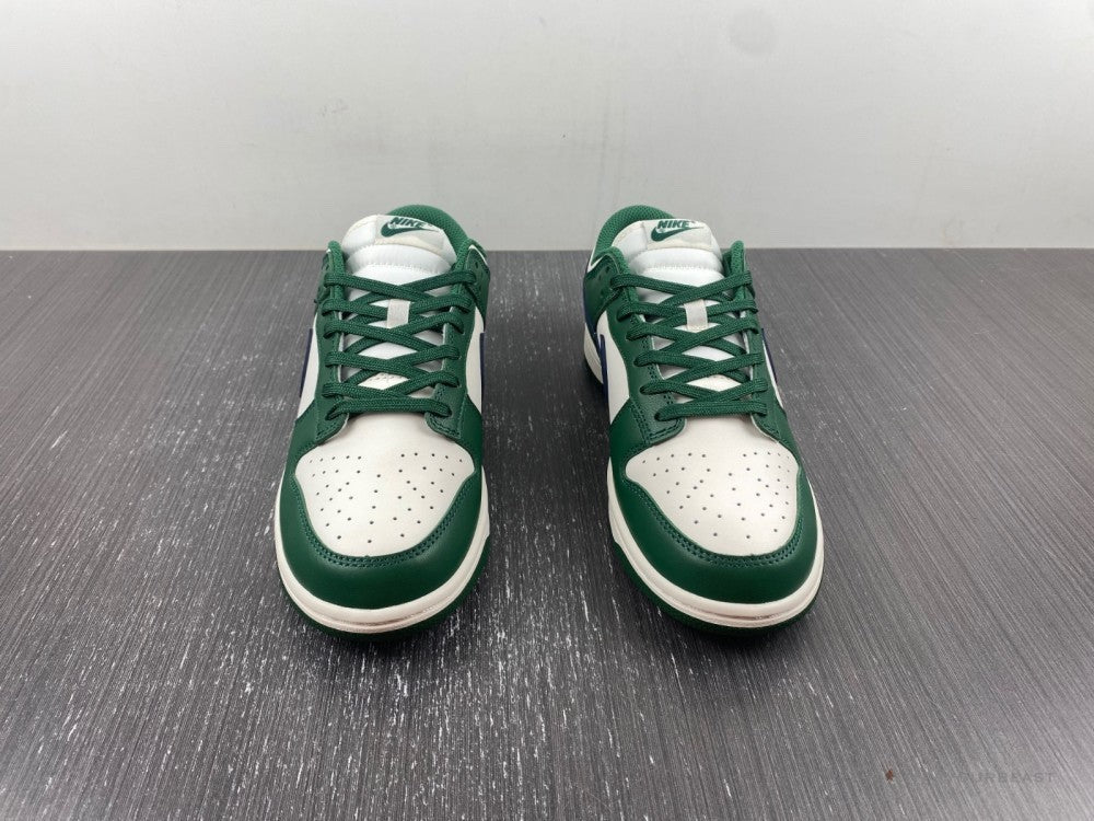 Nike Dunk Low 'Gorge Green'