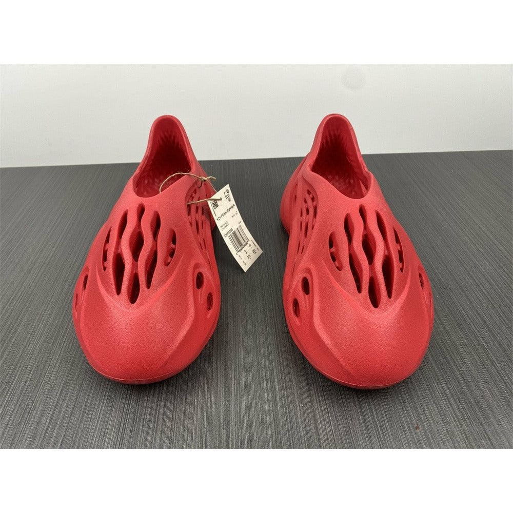 Yeezy Foam RNNR Vermillion Red
