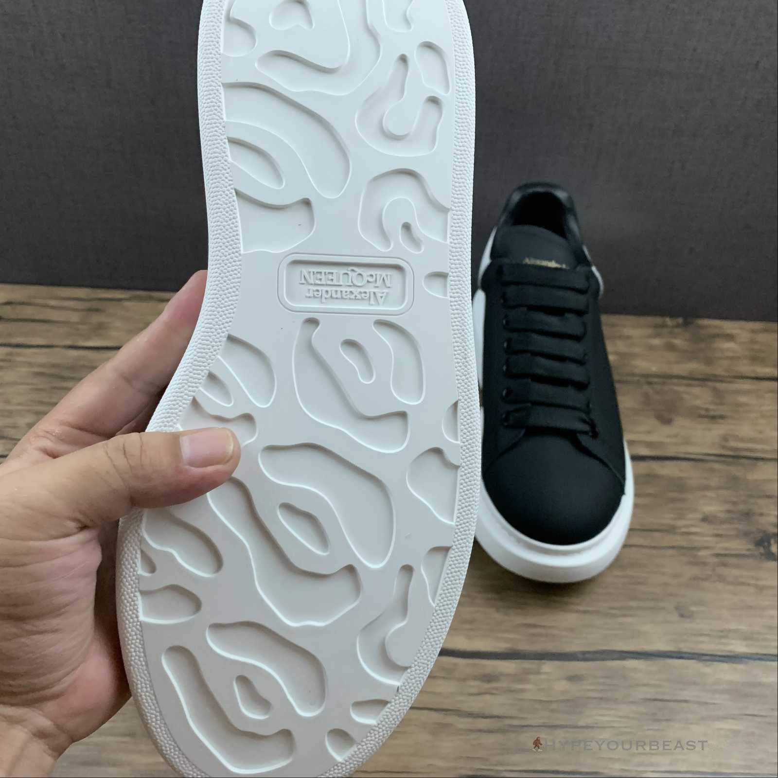 Alexander McQueen Black / Black / White