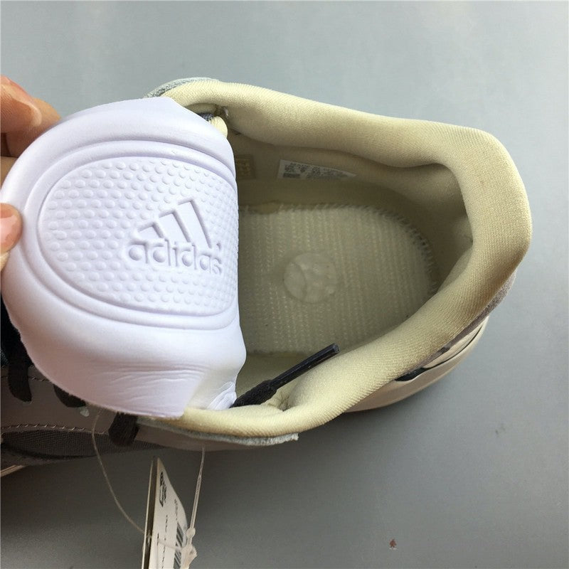 Adidas Yeezy Boost 700 Magnet