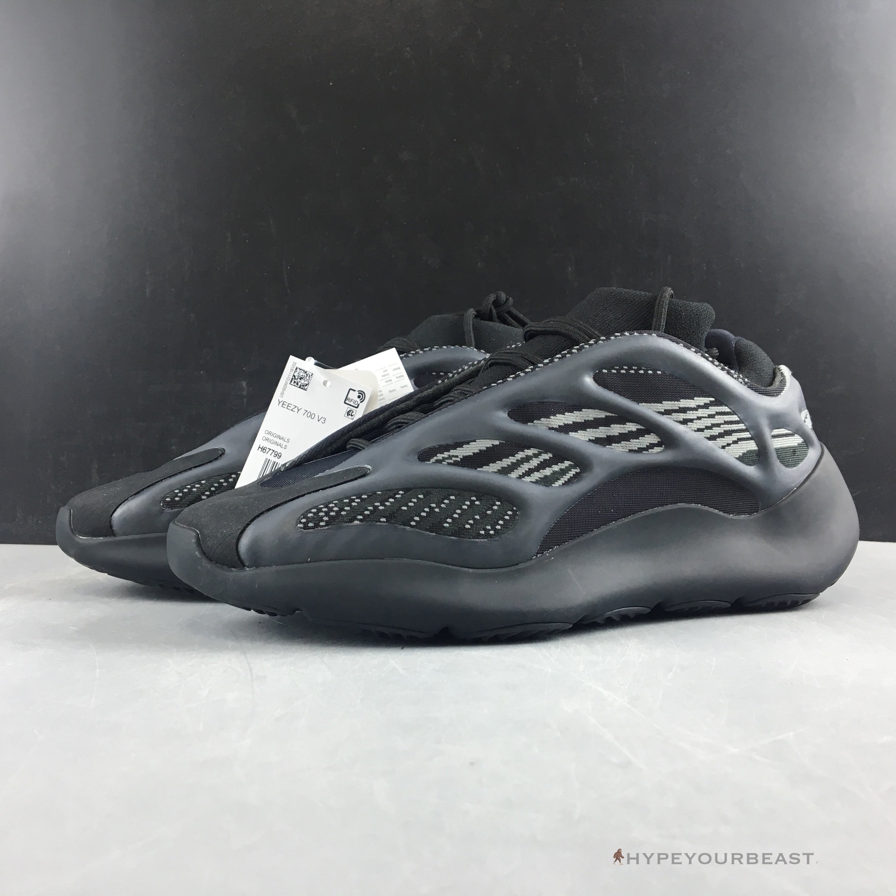 Adidas Yeezy 700 V3 'Alvah'