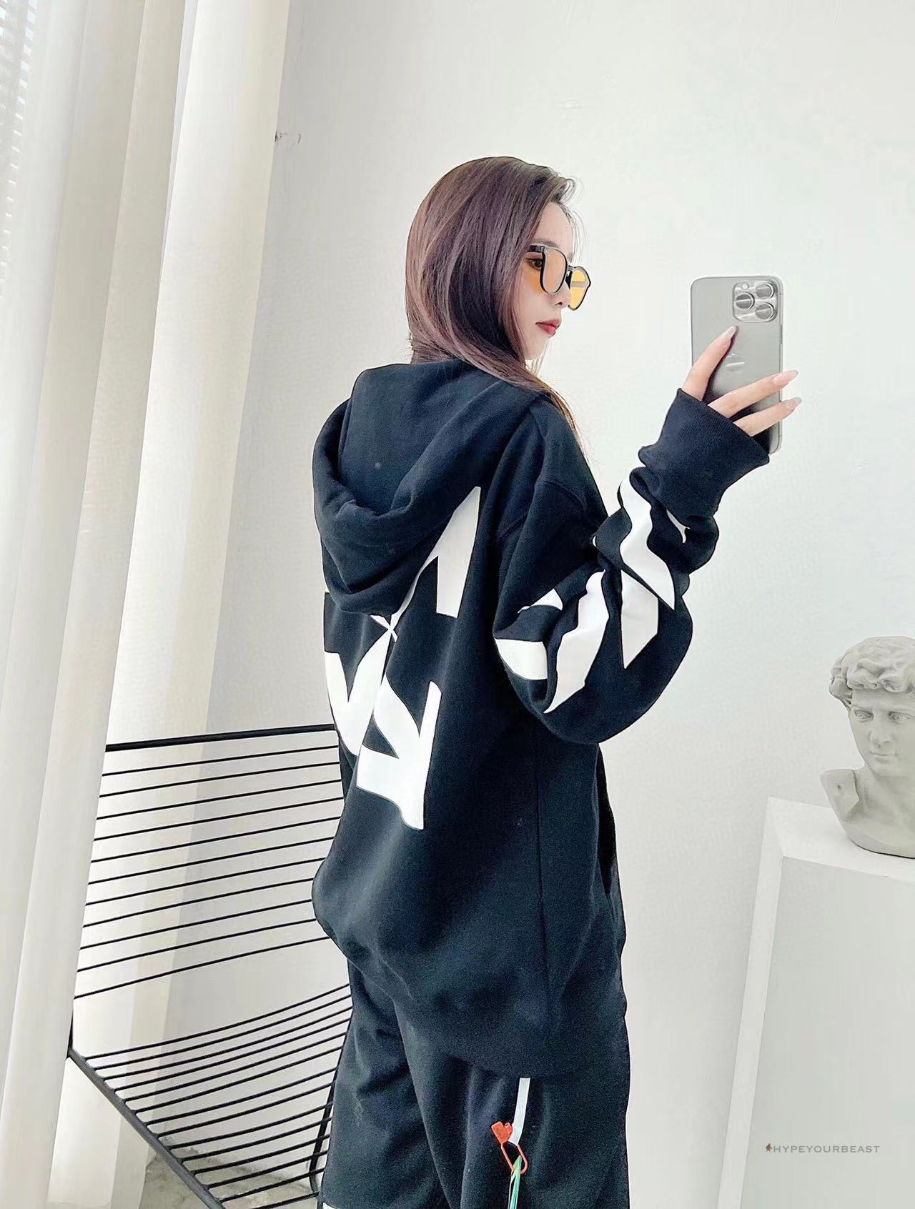 Off White Black Hoodie 22FW