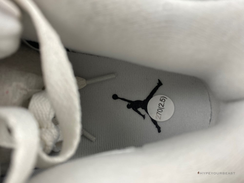 Air Jordan 4 'Frozen Moments'