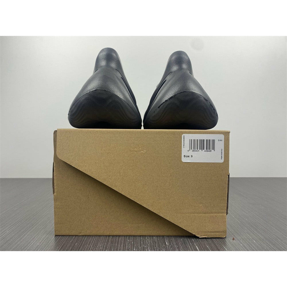 Yeezy Foam RNNR Onyx