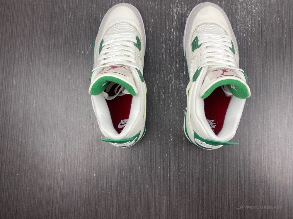 Air Jordan 4 Retro SB 'Pine Green'