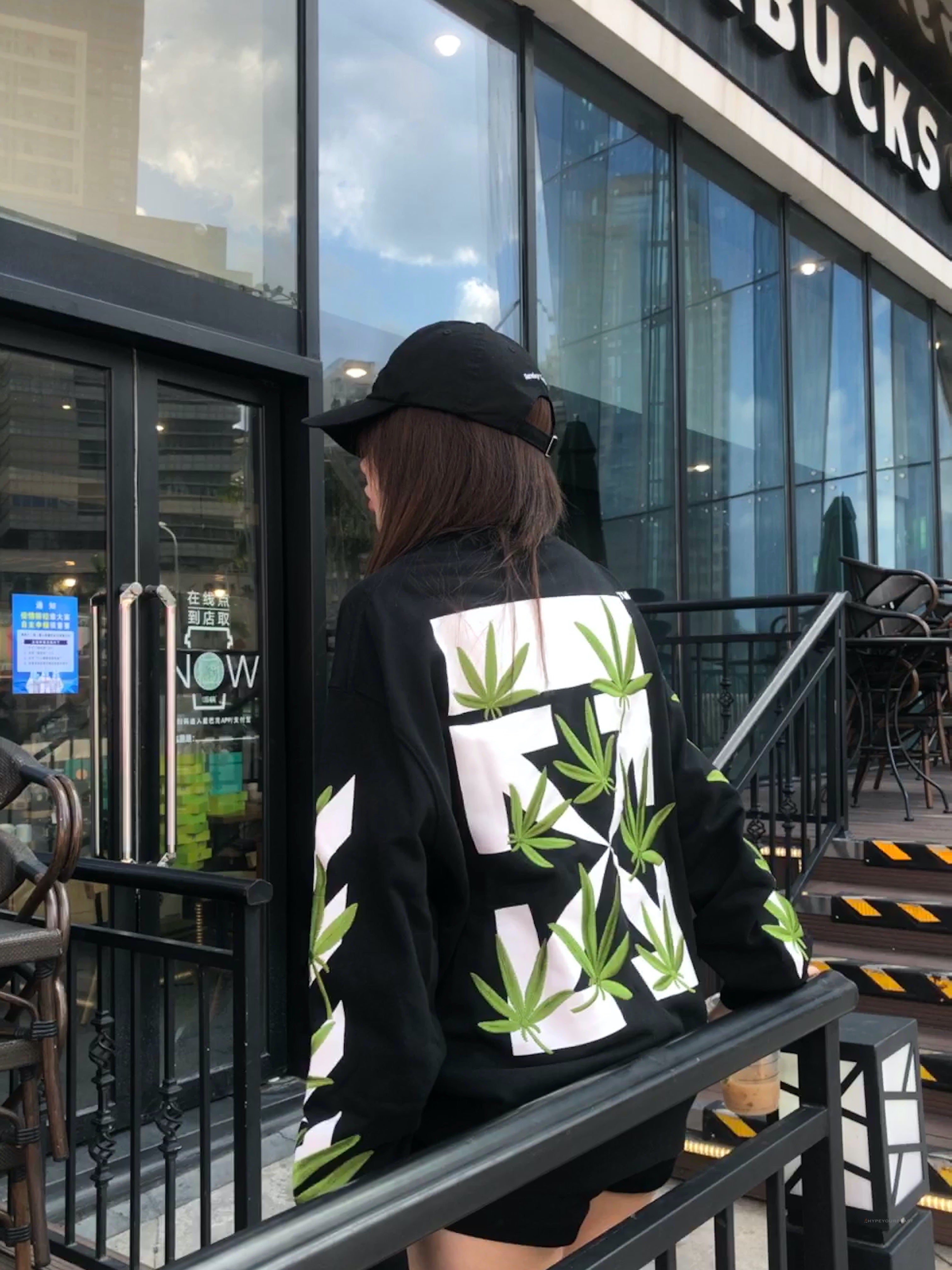 Off White S22 Black Sweater Leaf