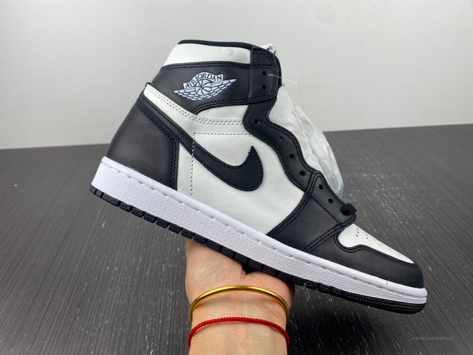 Air Jordan 1 Retro High 85 'Black White (2023)'