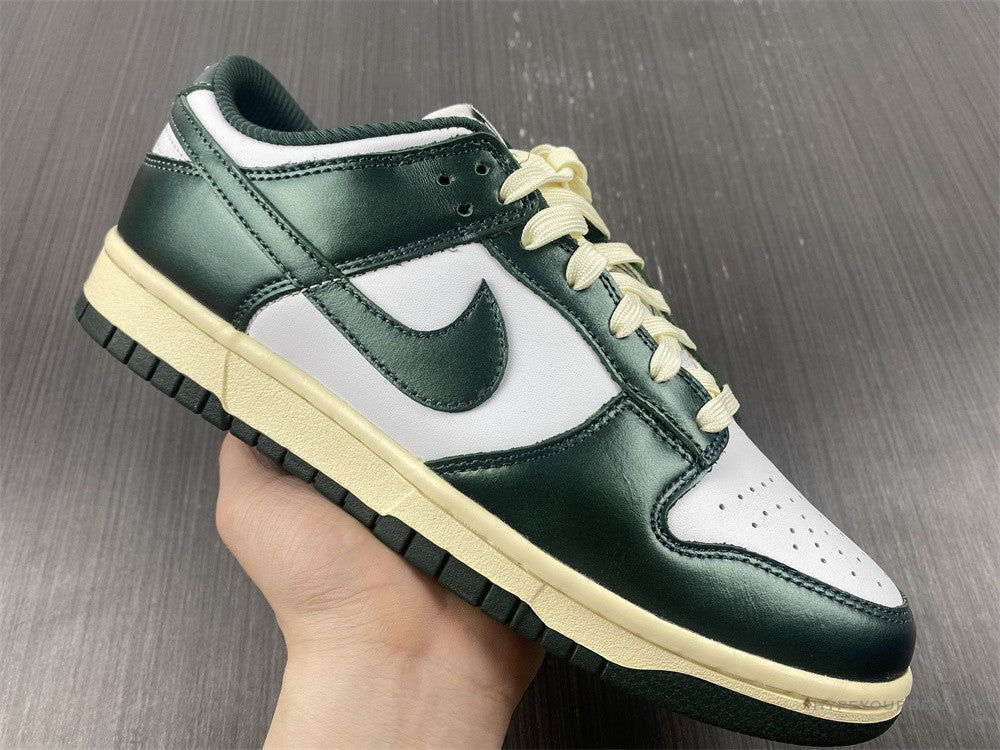 Nike Dunk Low 'Vintage Green'