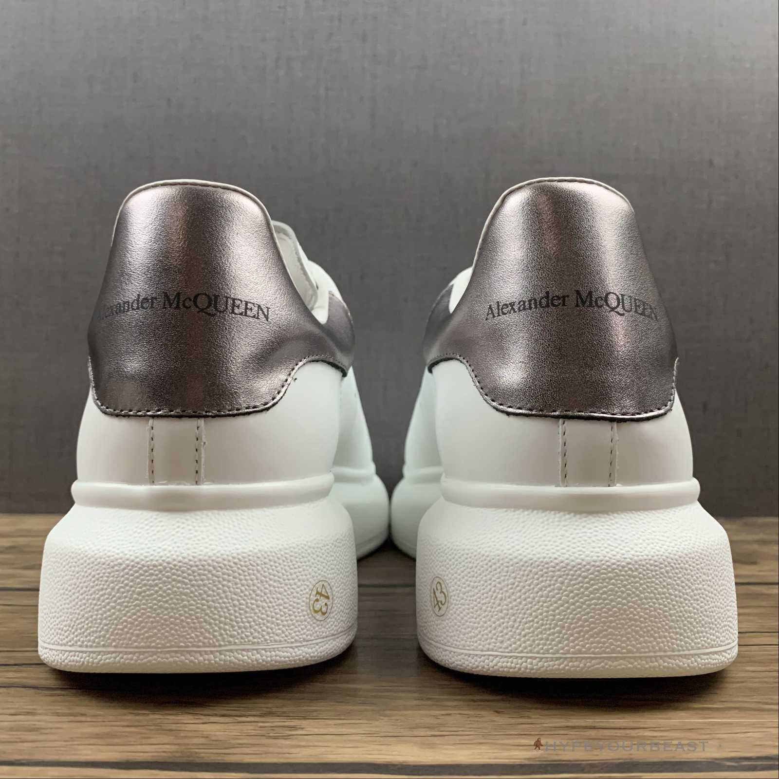 Alexander McQueen White / Grey