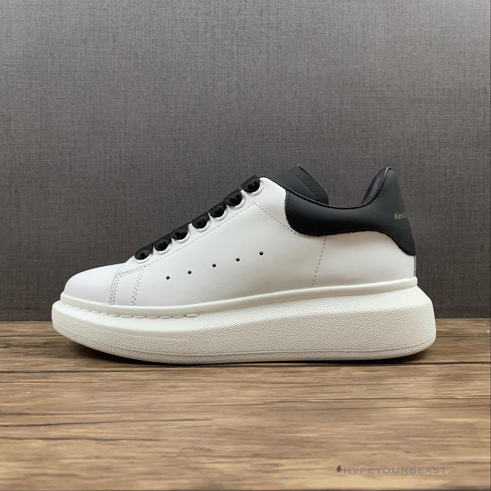 Alexander McQueen White / Black / Black