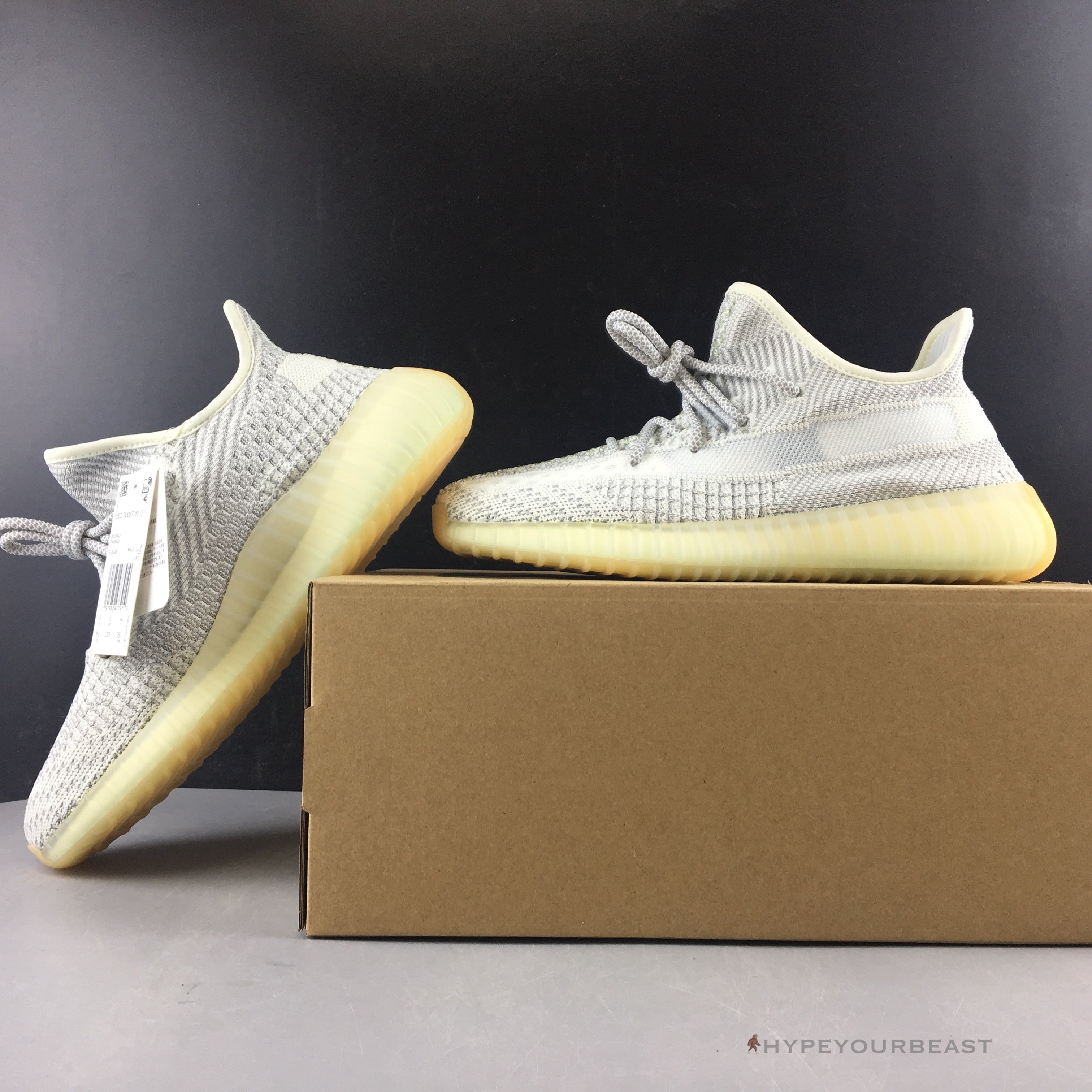 Adidas yeezy nere shops bianche e oro