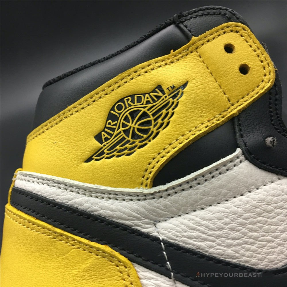 Air Jordan 1 Mid 'Yellow Toe'