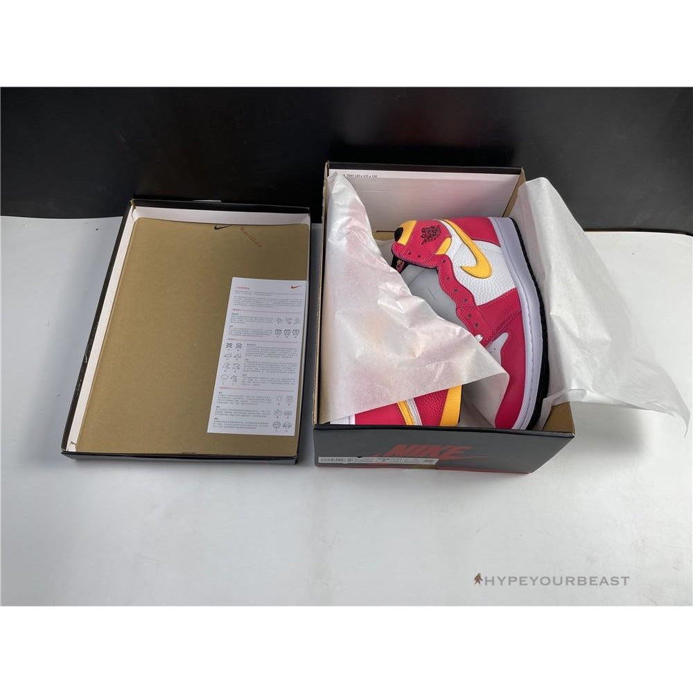 Air Jordan 1 Retro High Light Fusion Red