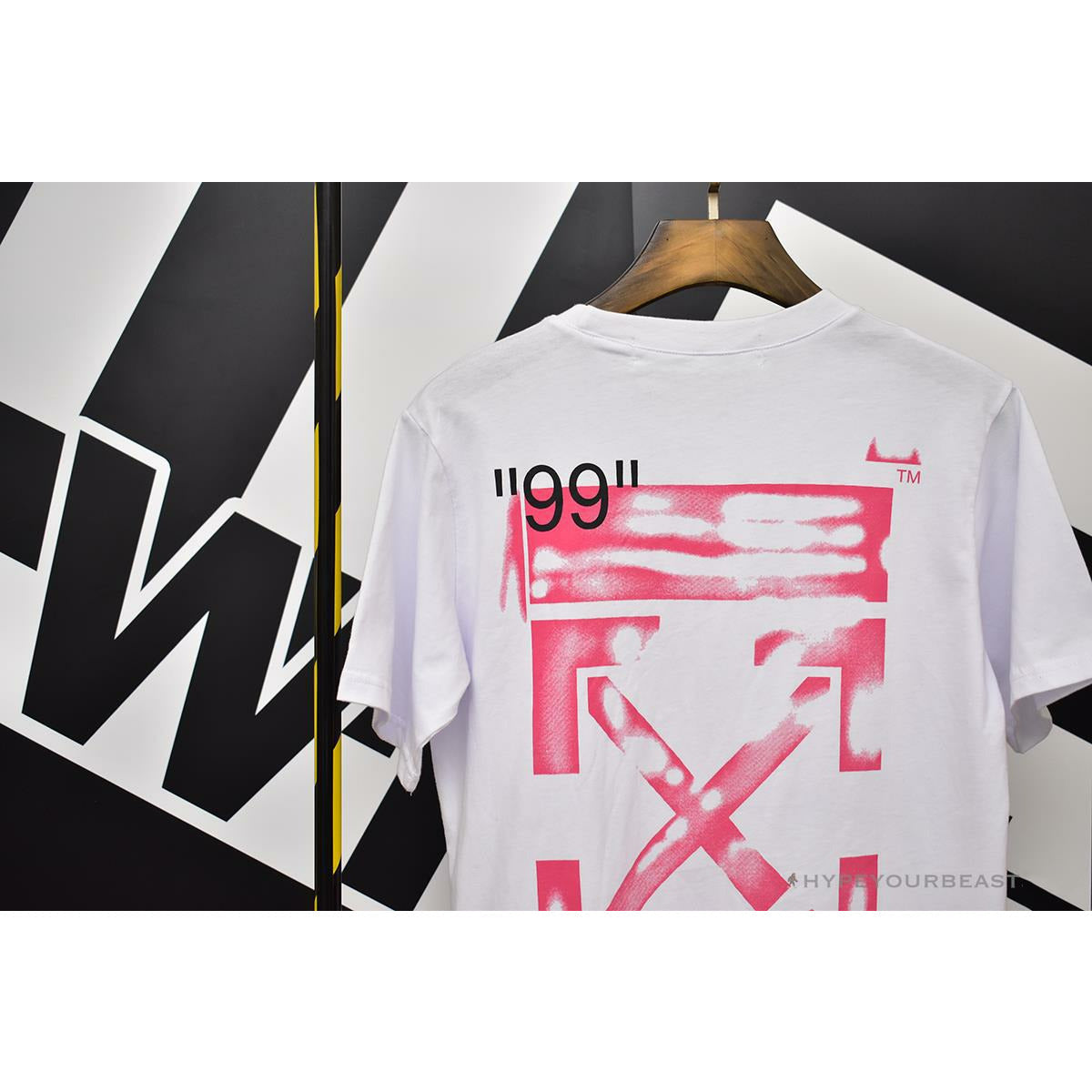 OFF-WHITE 99 Pink Arrow Tee Shirt 'WHITE'