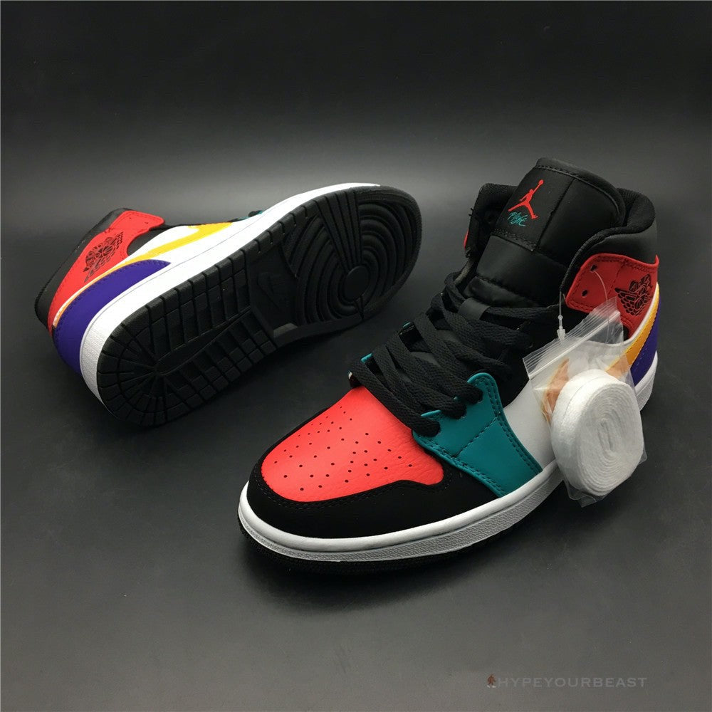 Air Jordan 1 Mid SE WMNS 'Multi Patent'