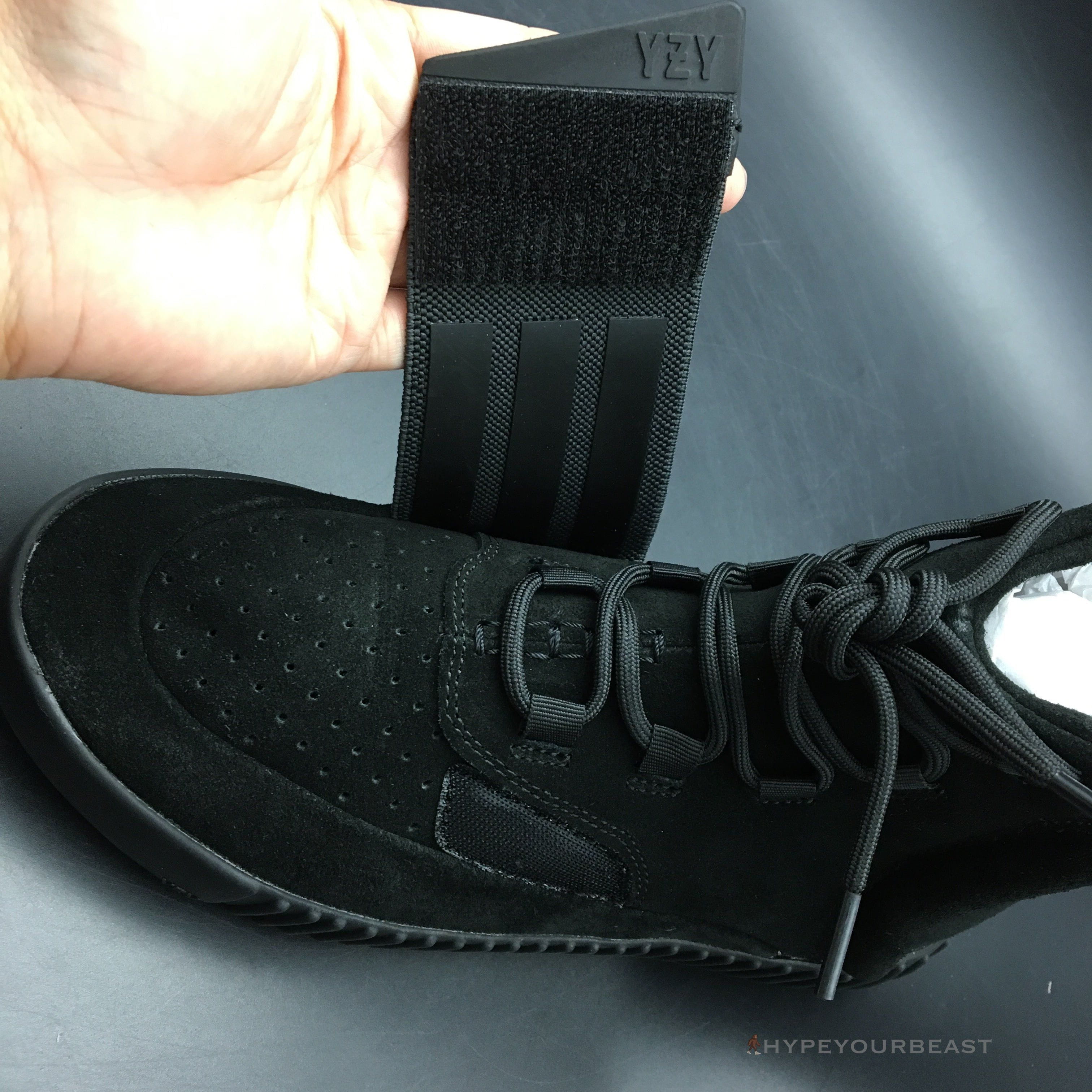 Yeezy Boost 750 Black