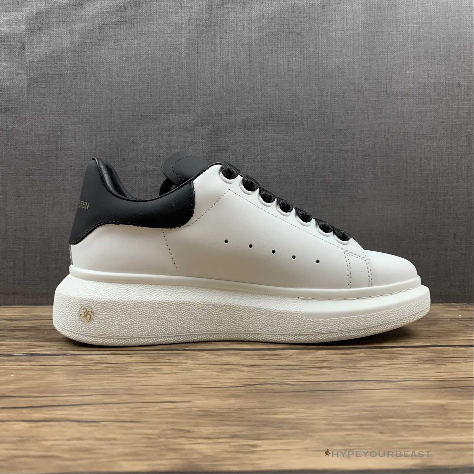 Alexander McQueen White / Black / Black