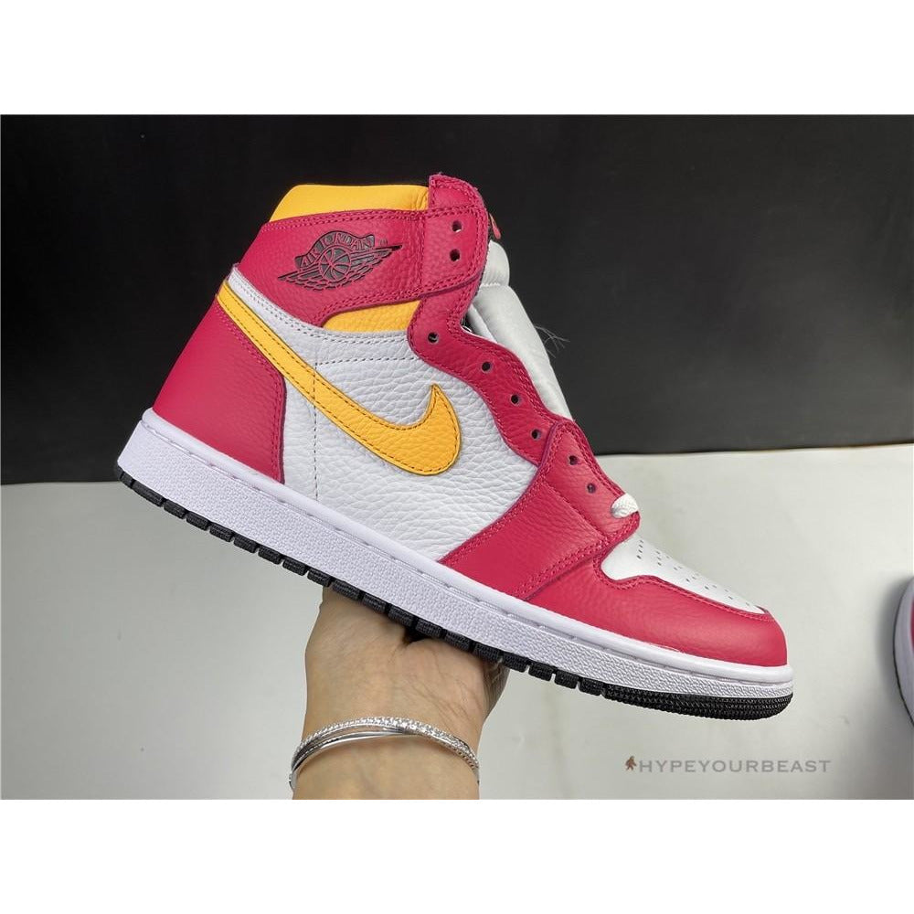 Air Jordan 1 Retro High Light Fusion Red