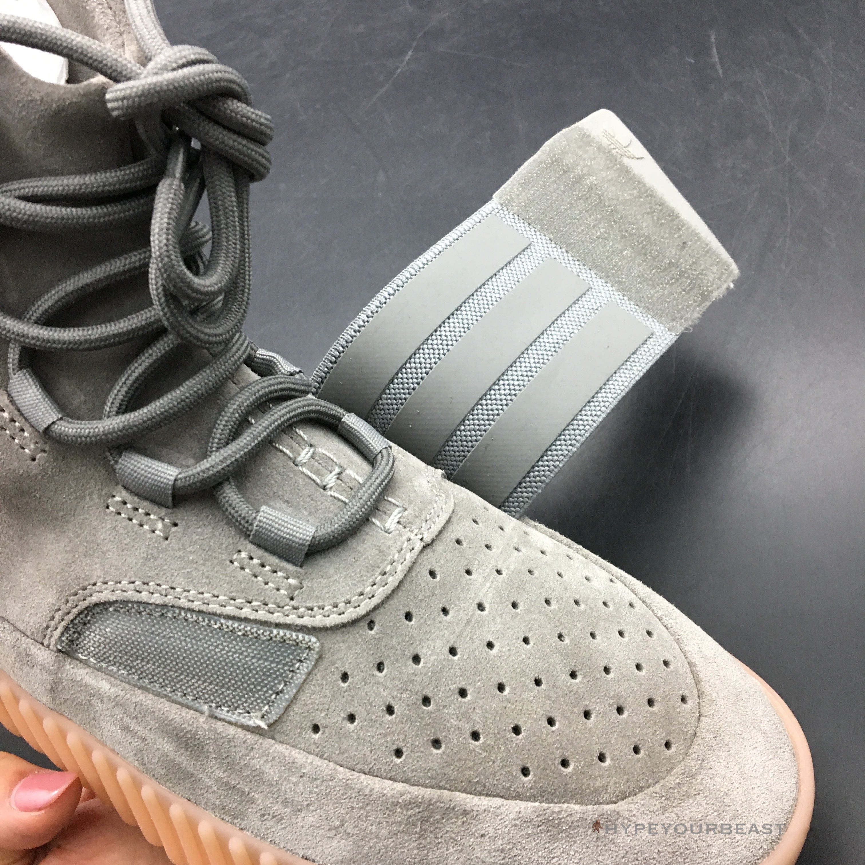 Yeezy Boost 750 Light Grey