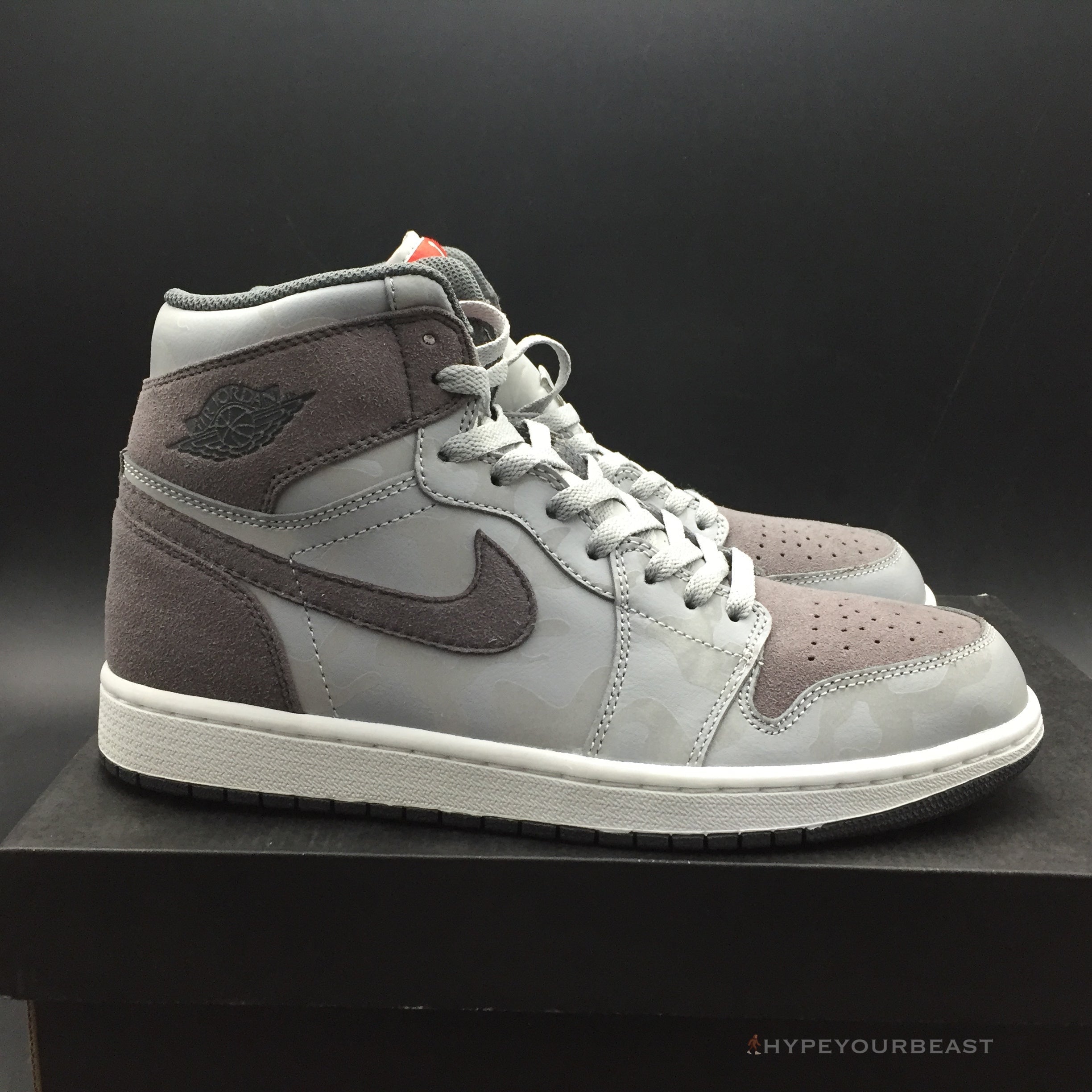 Air Jordan 1 Retro High Premium 'Grey Camo'