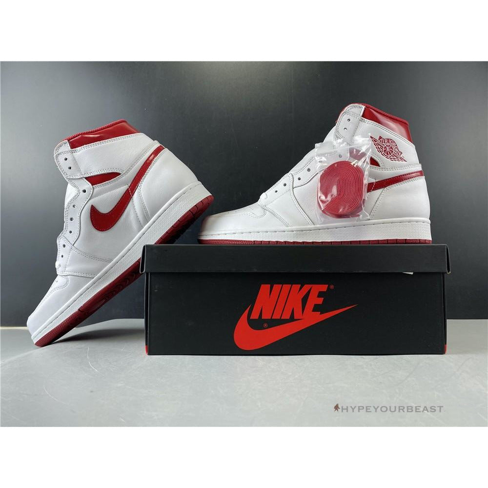 Air Jordan 1 Retro 'Metallic Red'