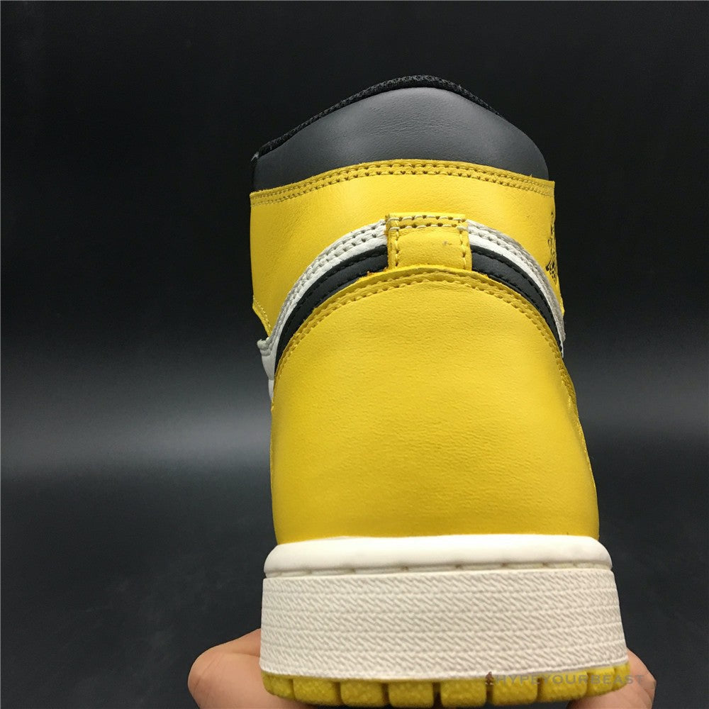 Air Jordan 1 Mid 'Yellow Toe'