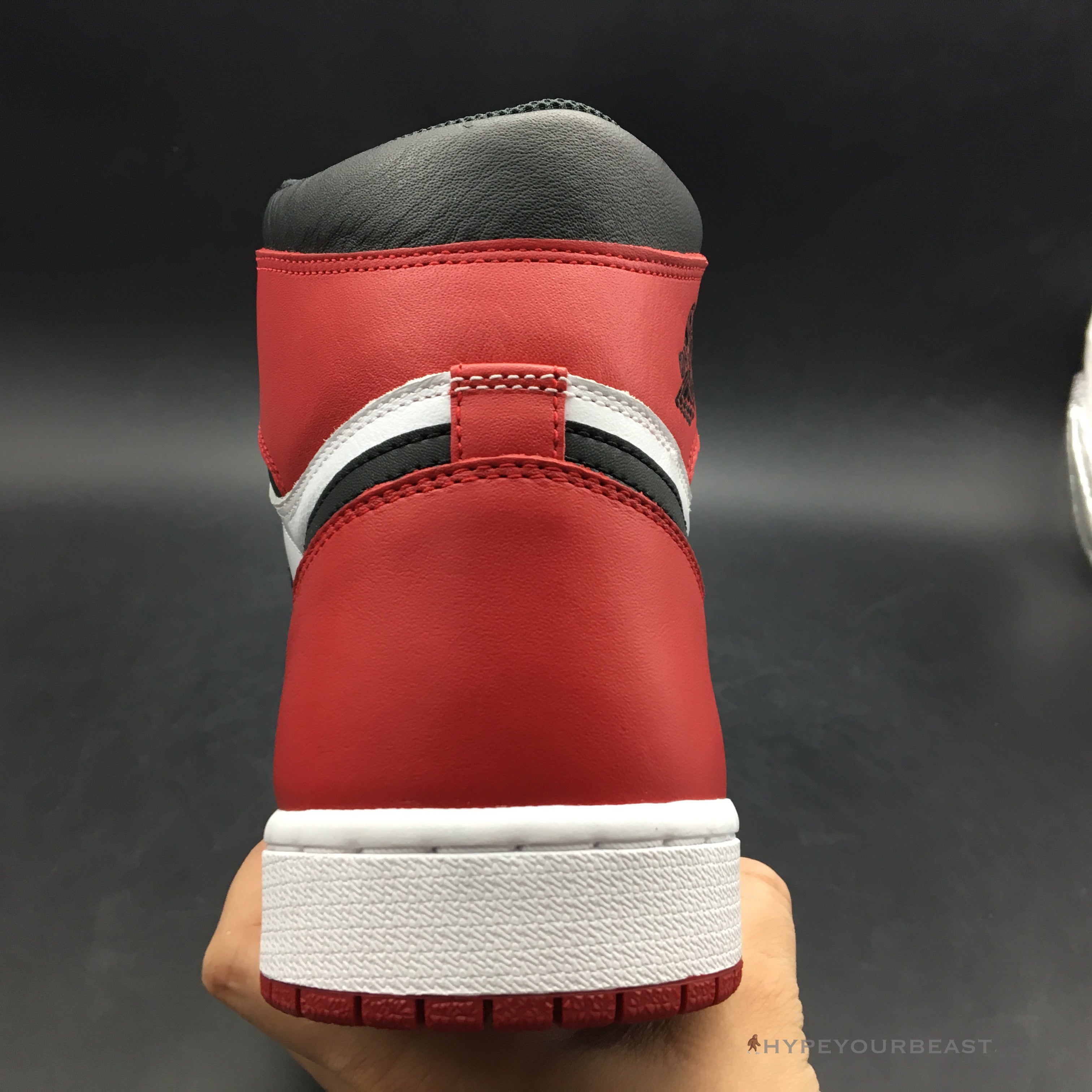 Air Jordan 1 High 'Satin Black Toe'