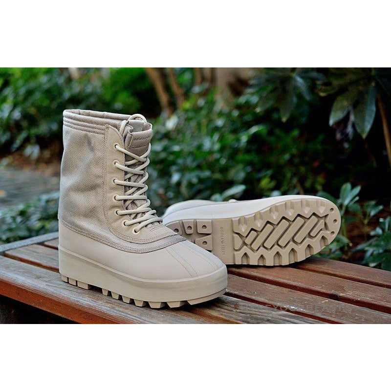 Adidas Yeezy 950 Light Desert