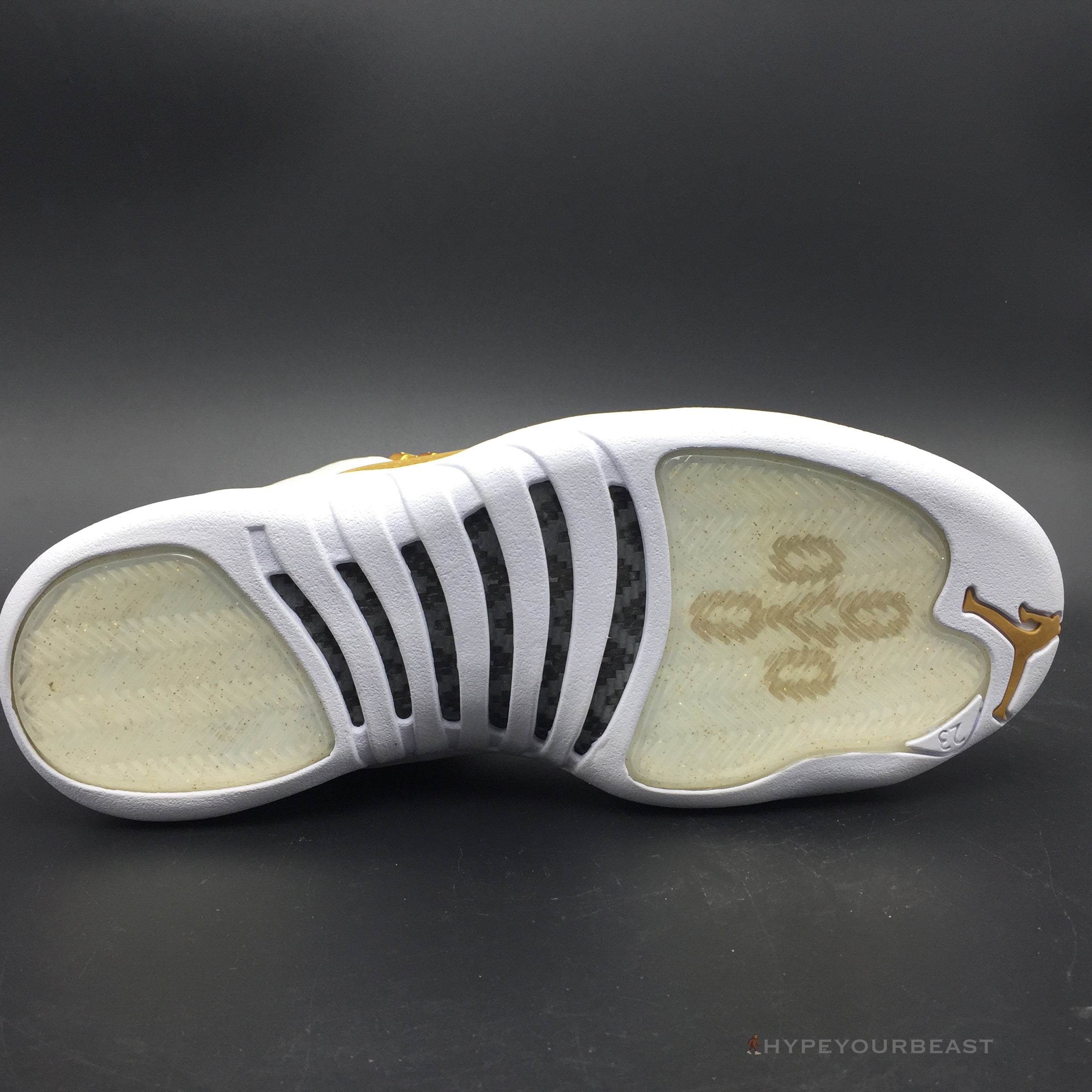 Air Jordan 12 'OVO White'