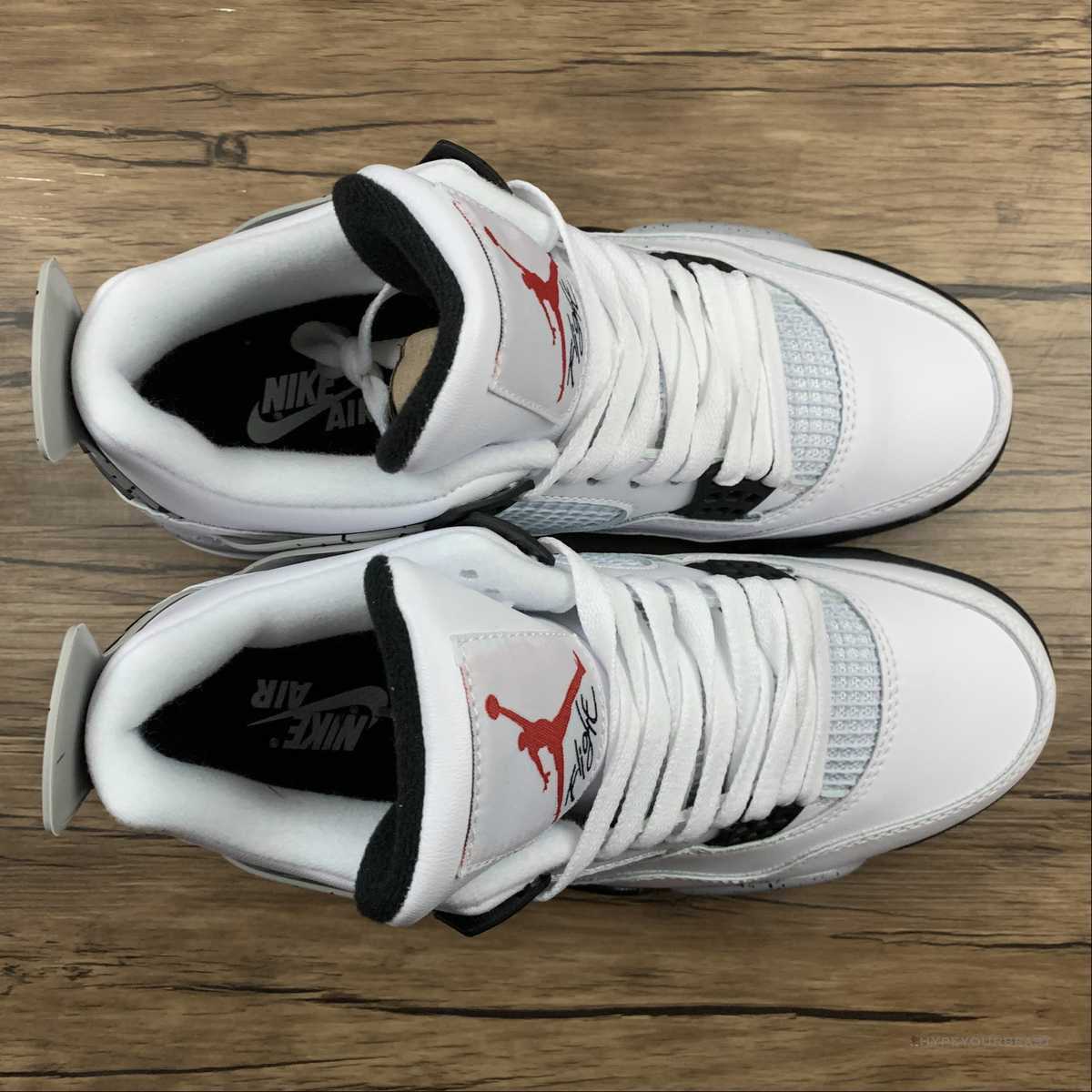 Air Jordan 4 Retro OG 'White Cement'