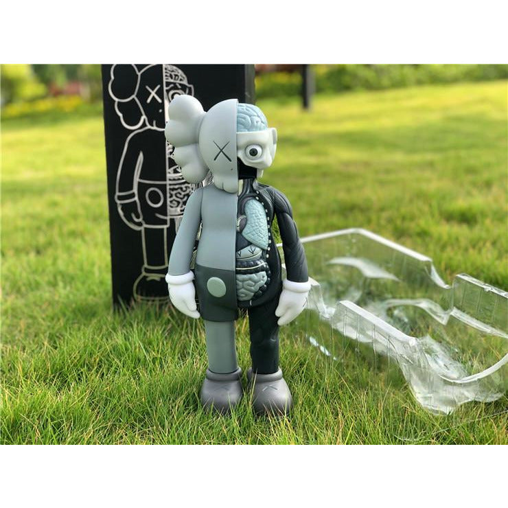 KAWS 38cm