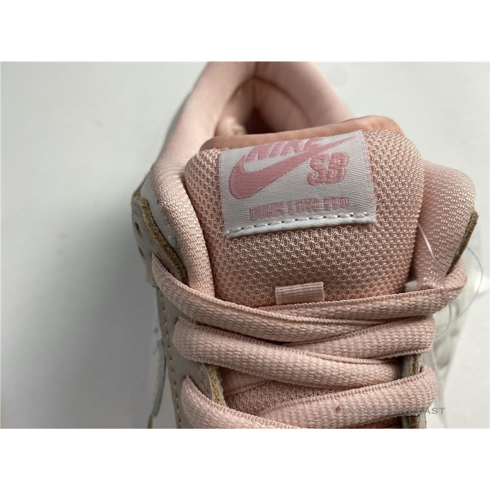 Nike SB Dunk Low Pink White