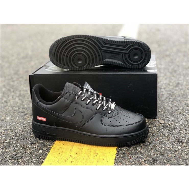 Nike Air Force 1 Low Supreme Black