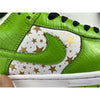 Nike SB Dunk Low Supreme Mean Green