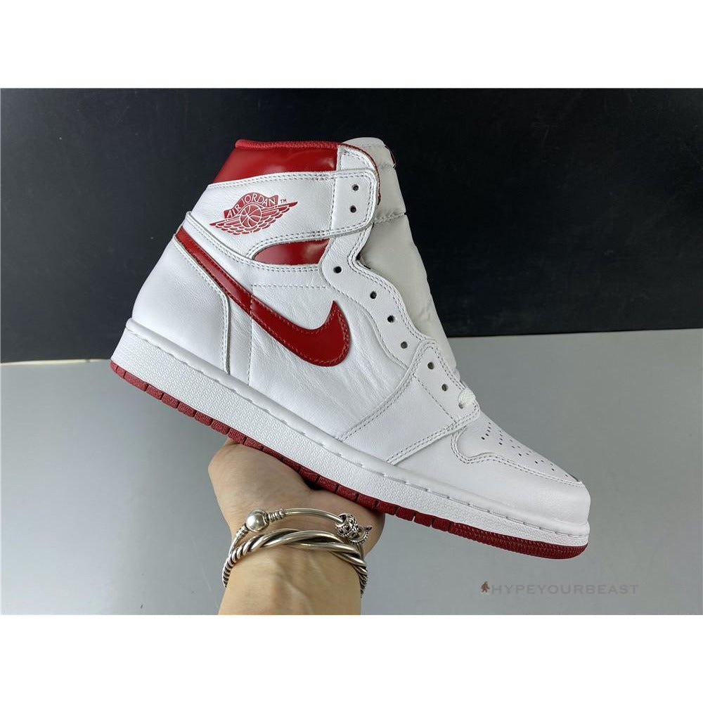 Air Jordan 1 Retro 'Metallic Red'