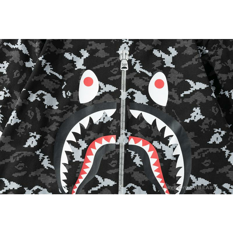 BAPE Digital Pixel Camouflage Tee Shirt 'BLACK'