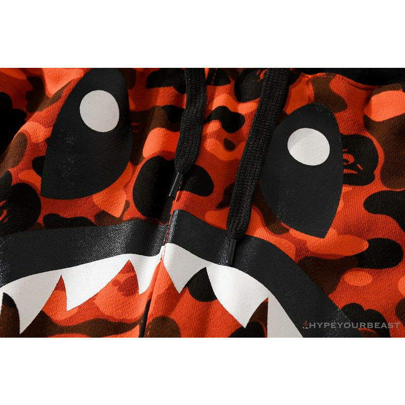 BAPE x XO Co-Branded Camouflage Pants 'RED'