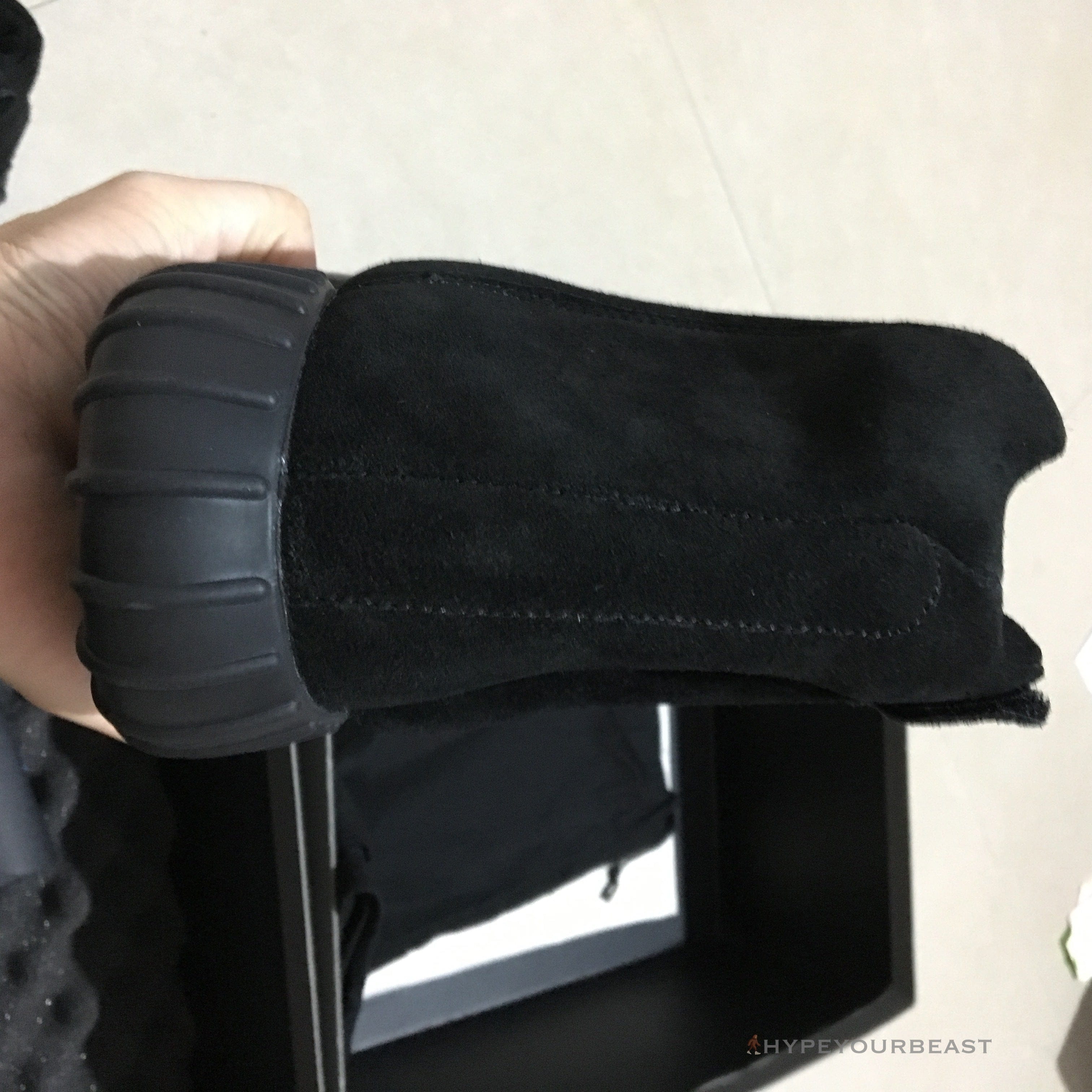 Yeezy Boost 750 Black