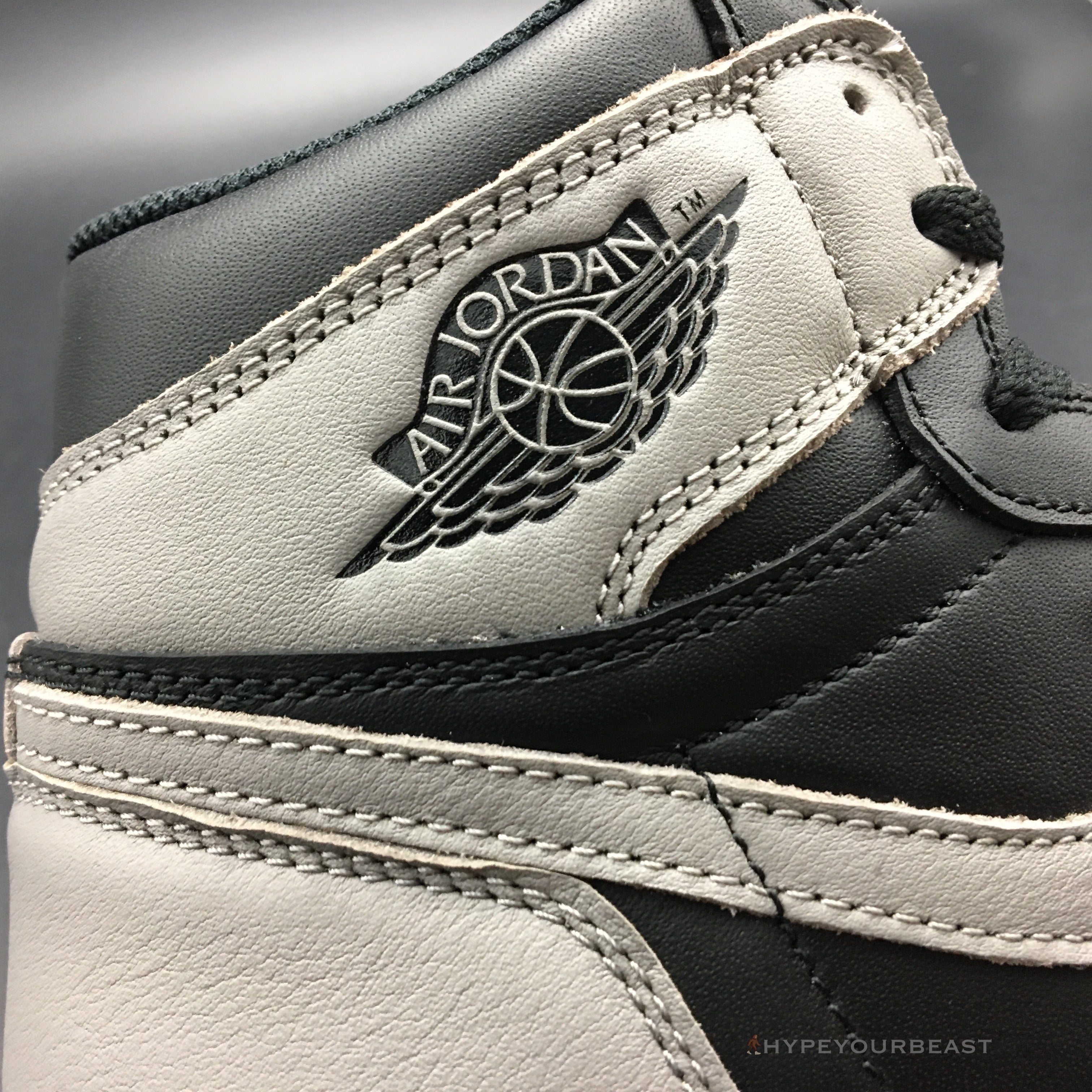 Air Jordan 1 Retro High OG 'Shadow'