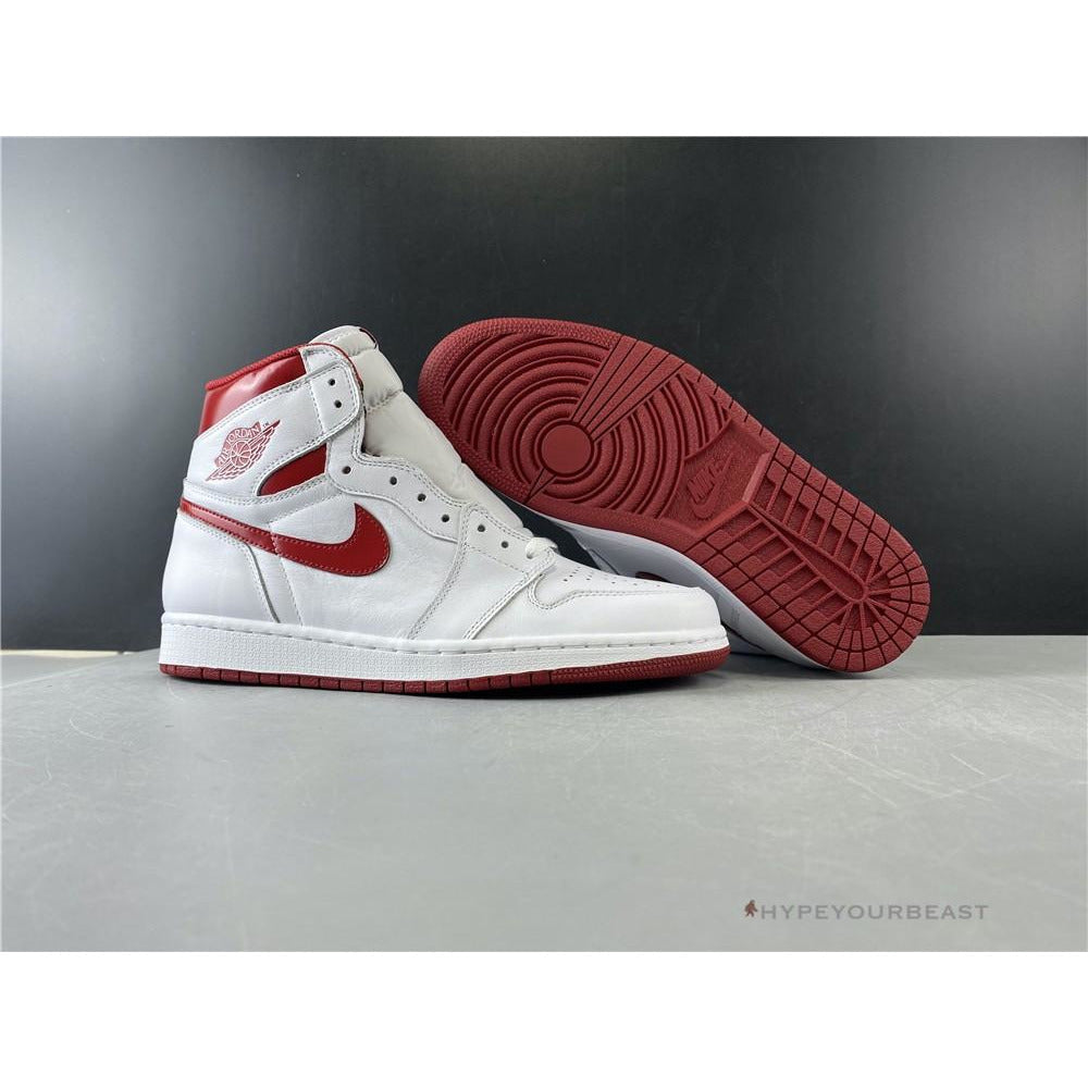 Air Jordan 1 Retro 'Metallic Red'