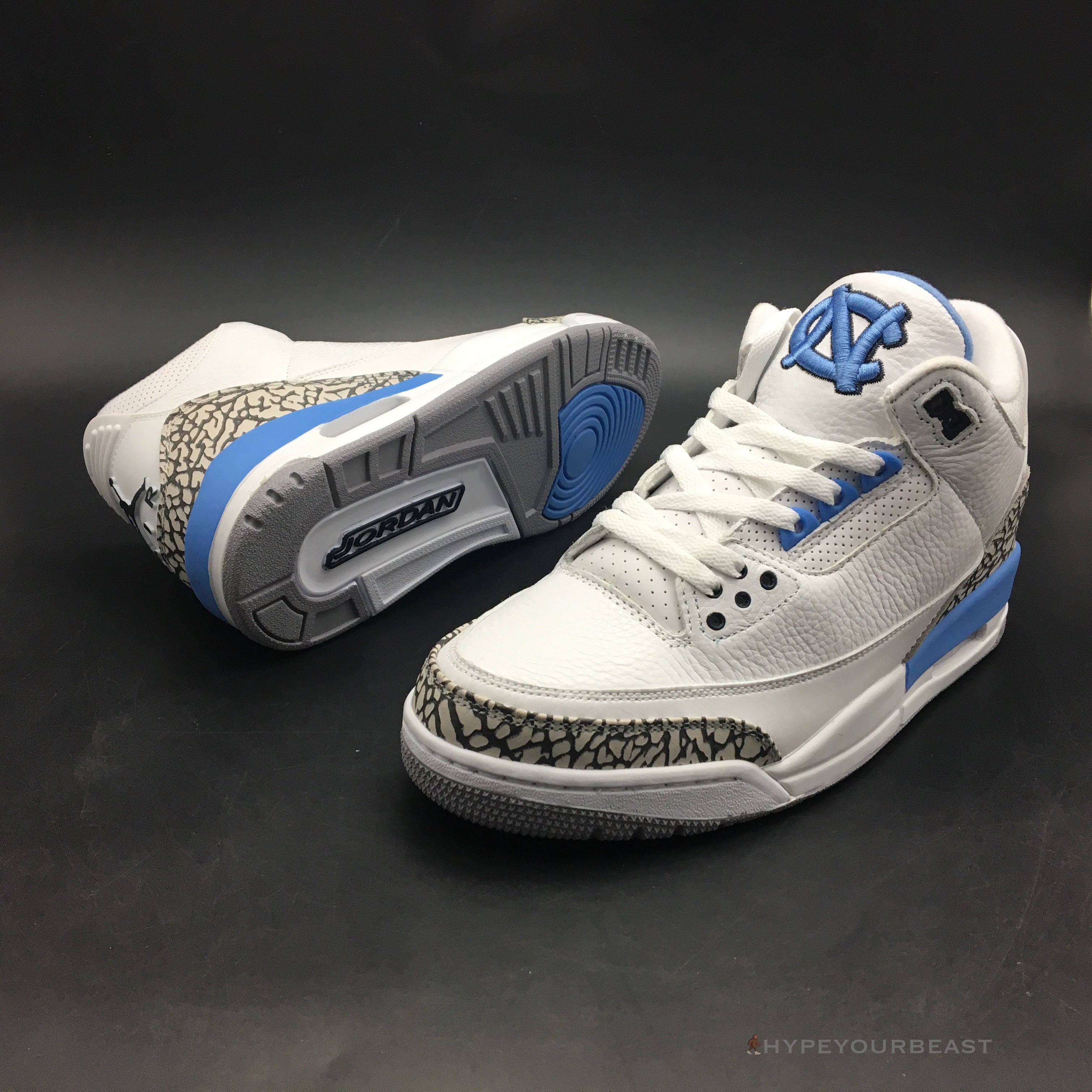 Air Jordan 3 Retro UNC (2020)