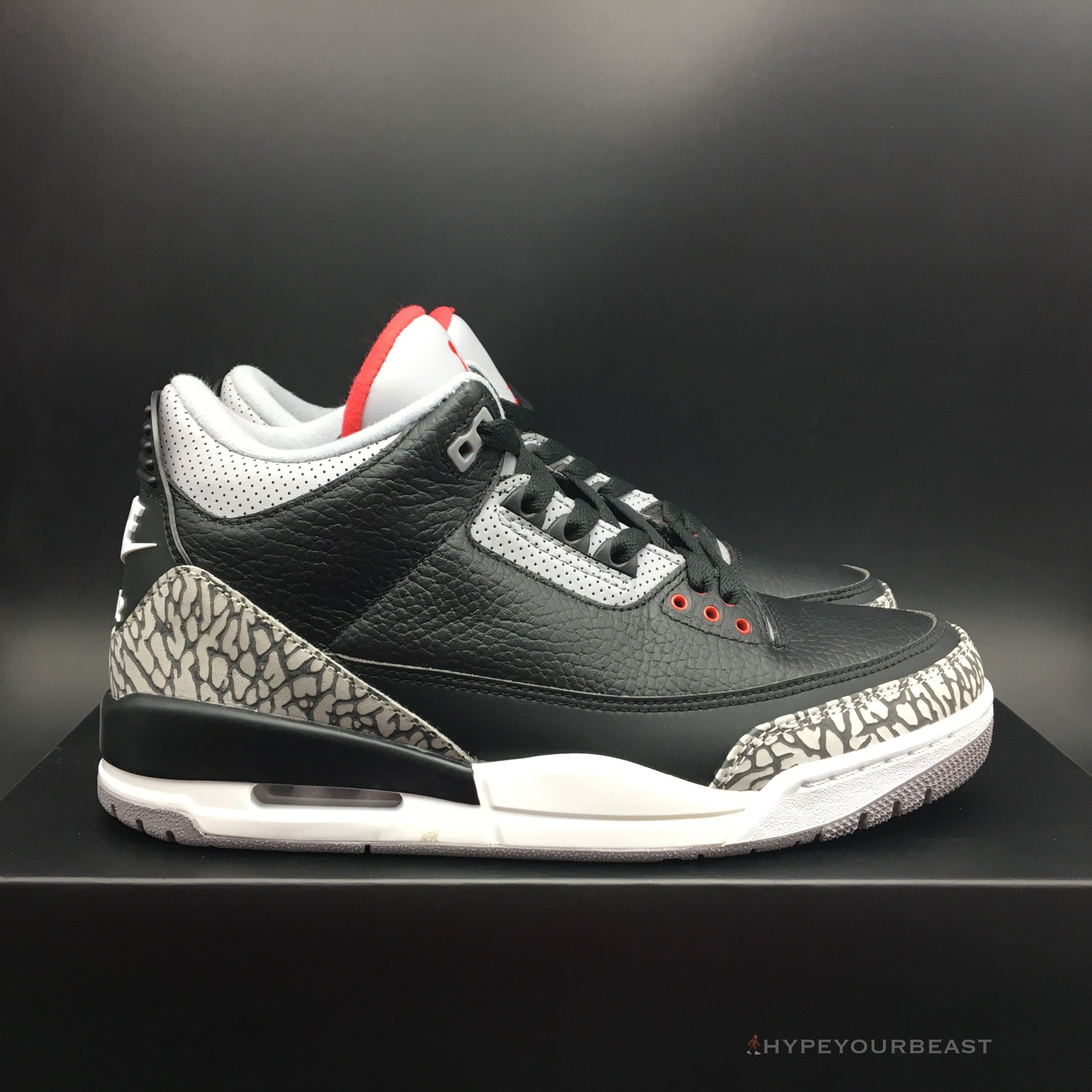 Air Jordan 3 Retro High OG 'Black Cement'